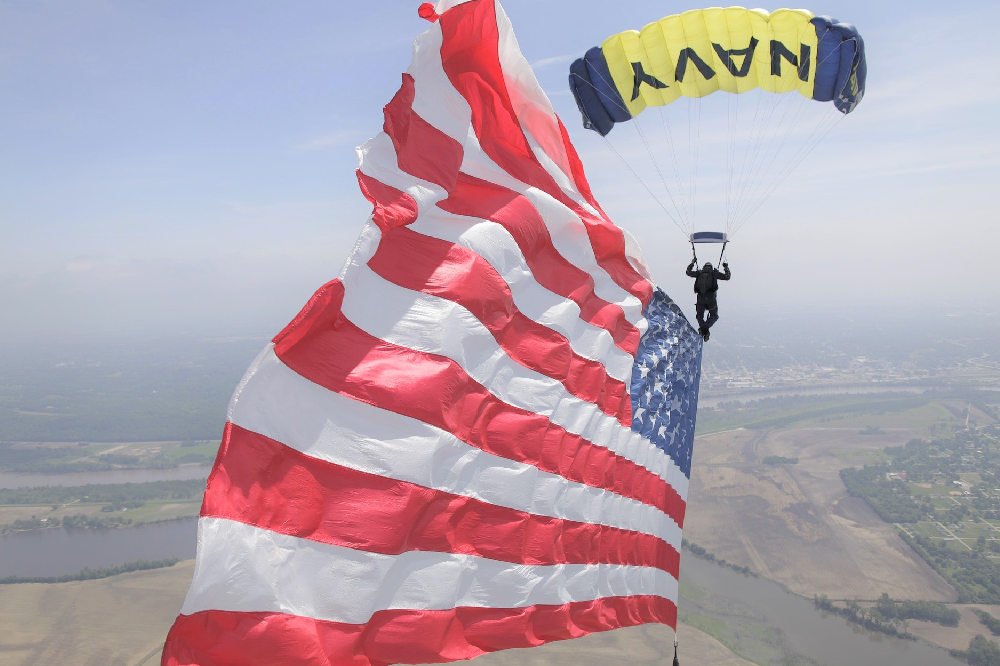 Pixabay navy parachute us flag